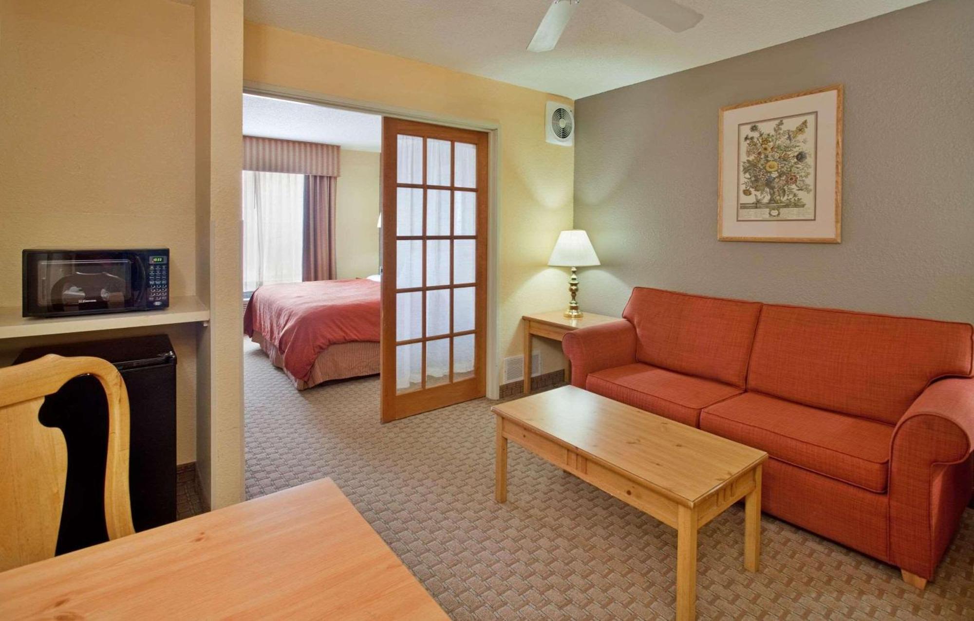 Country Inn & Suites By Radisson Bloomington-Normal West, Il Exterior foto